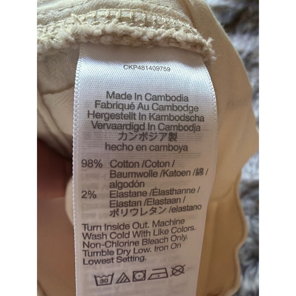 Madewell Straight-Leg Jeans in Off-White - Picture 4 of 10